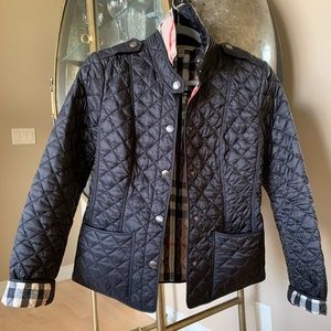 Burberry quilted jacket size XS